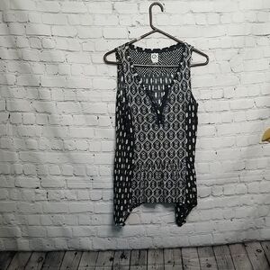 Akemi+Kin Black White Polka Dot Sleeveless Top Size Small Hi Low Hem
